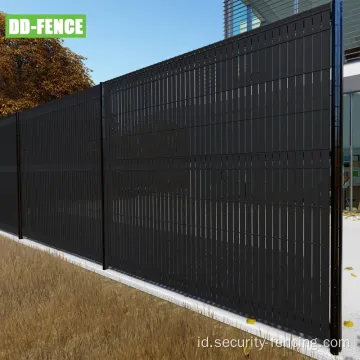 PVC Slat Privacy Fence untuk Area Komersial Villa